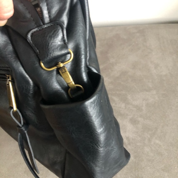 Steve Madden Tote Purse - Picture 4 of 13